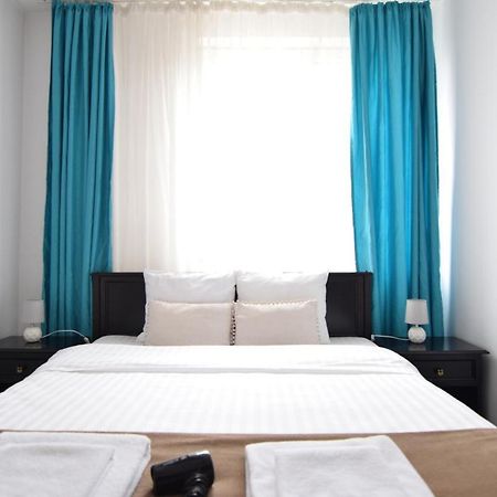 Cozy Apartment Balcescu Bukarest Exterior foto