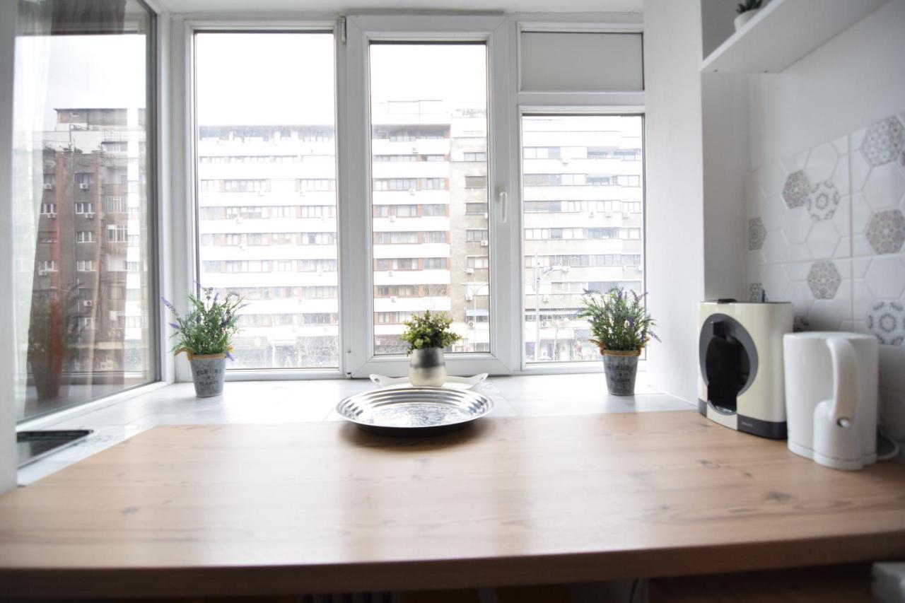 Cozy Apartment Balcescu Bukarest Exterior foto